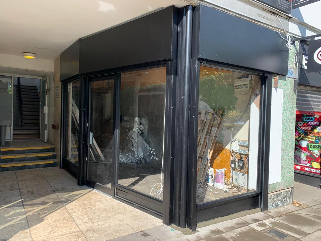 aluminium shopfronts London